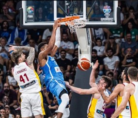 字母哥准三双率队晋级 西班牙历史首次小组赛出局